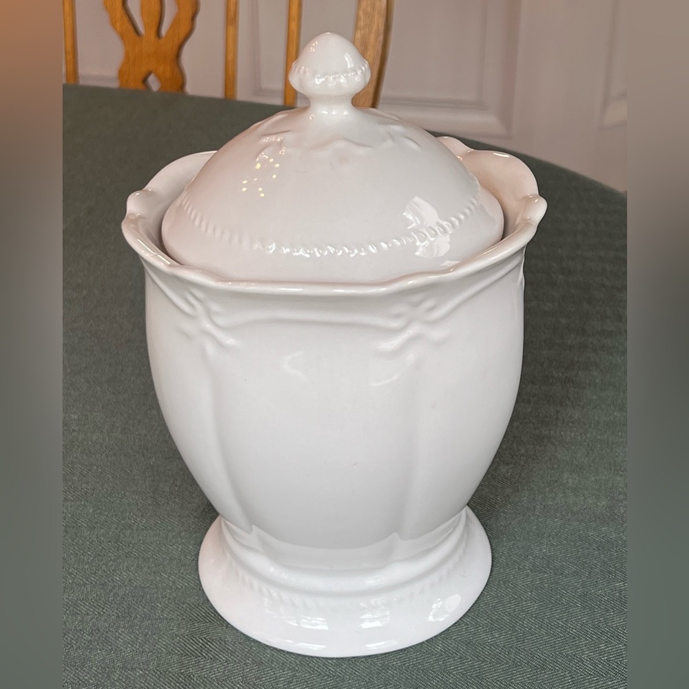 SLAH Gallery Collection Storage Canister Jar with Lid Southern Living at Home